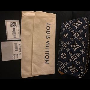 Louis Vuitton Z wallet